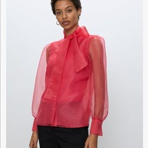 Aritzia Babaton Bow Blouse size small NWT